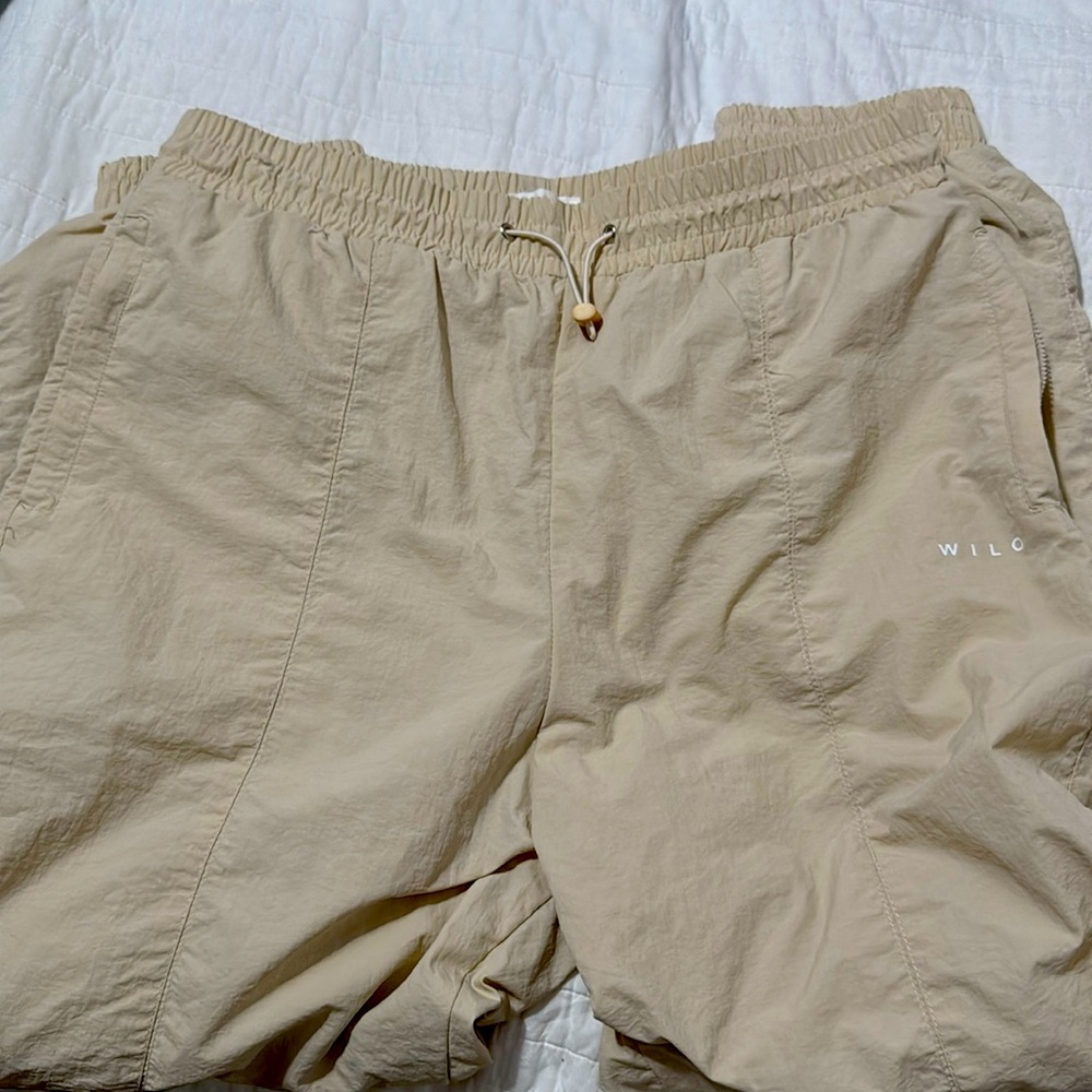 NWOT Wilo Beige Jogger Pants